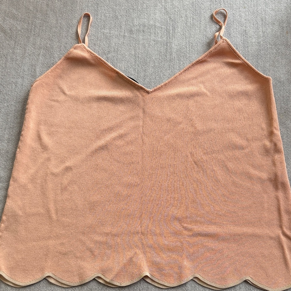 Zara Light Coral Scalloped Camisole - Picture 2 of 3